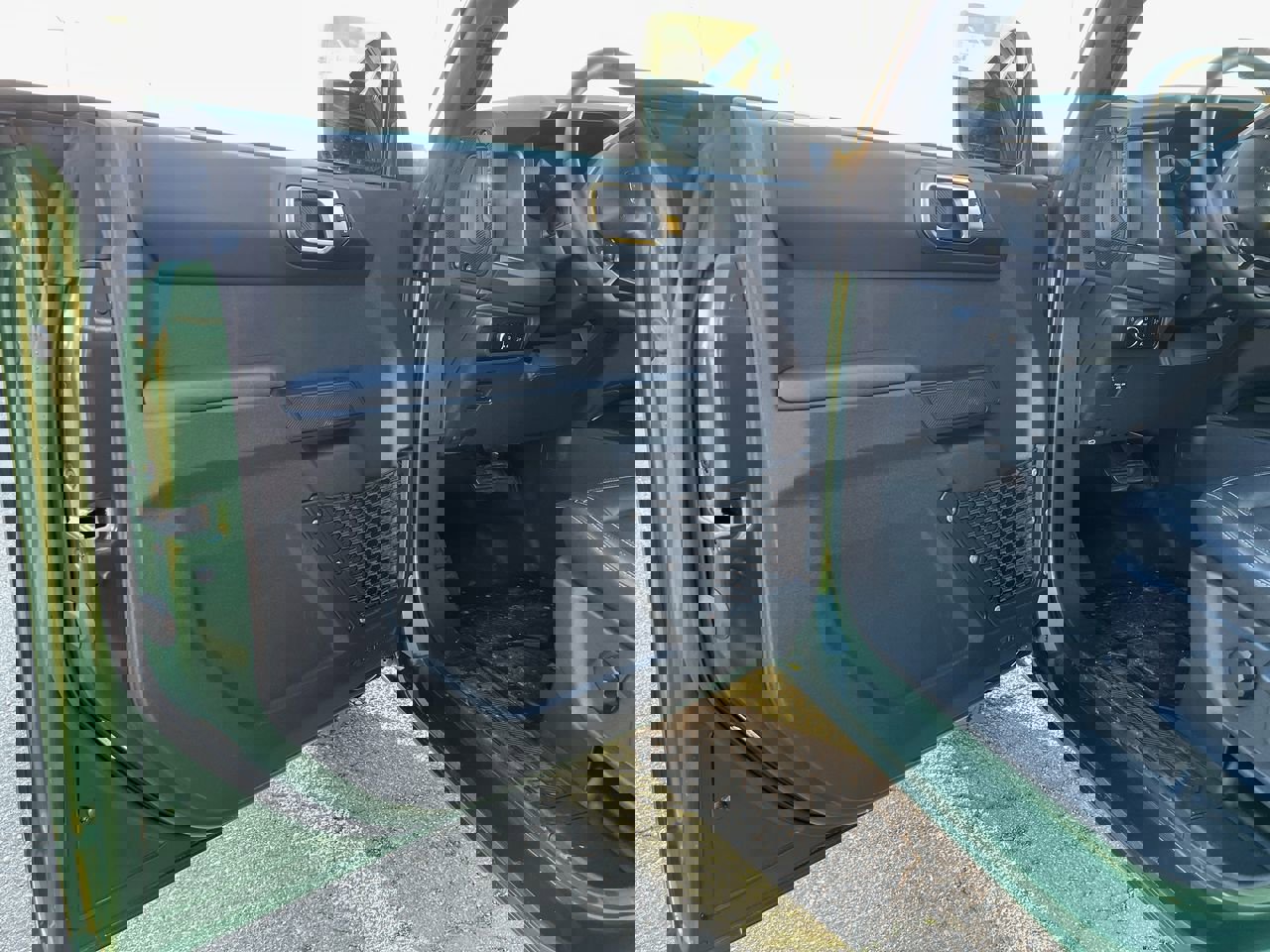 New 2025 Ford Bronco Big Bend image 20