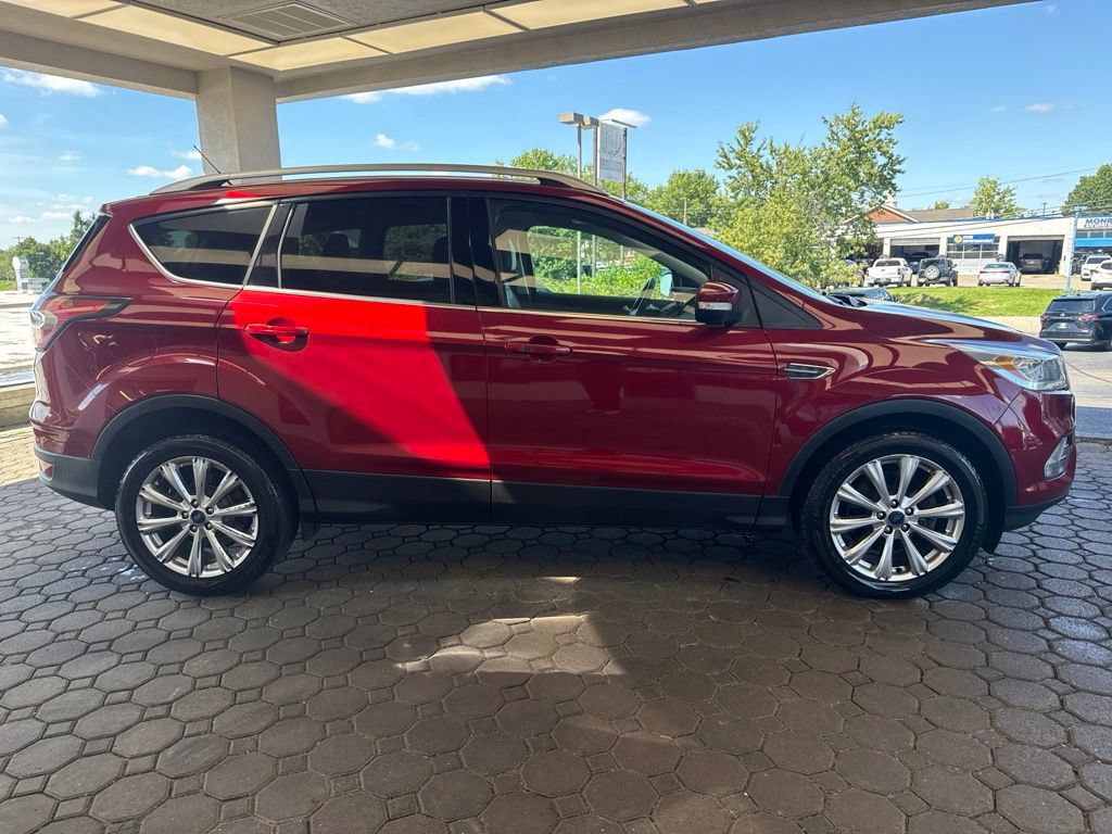 Used 2017 Ford Escape Titanium AWD/4WD image 5