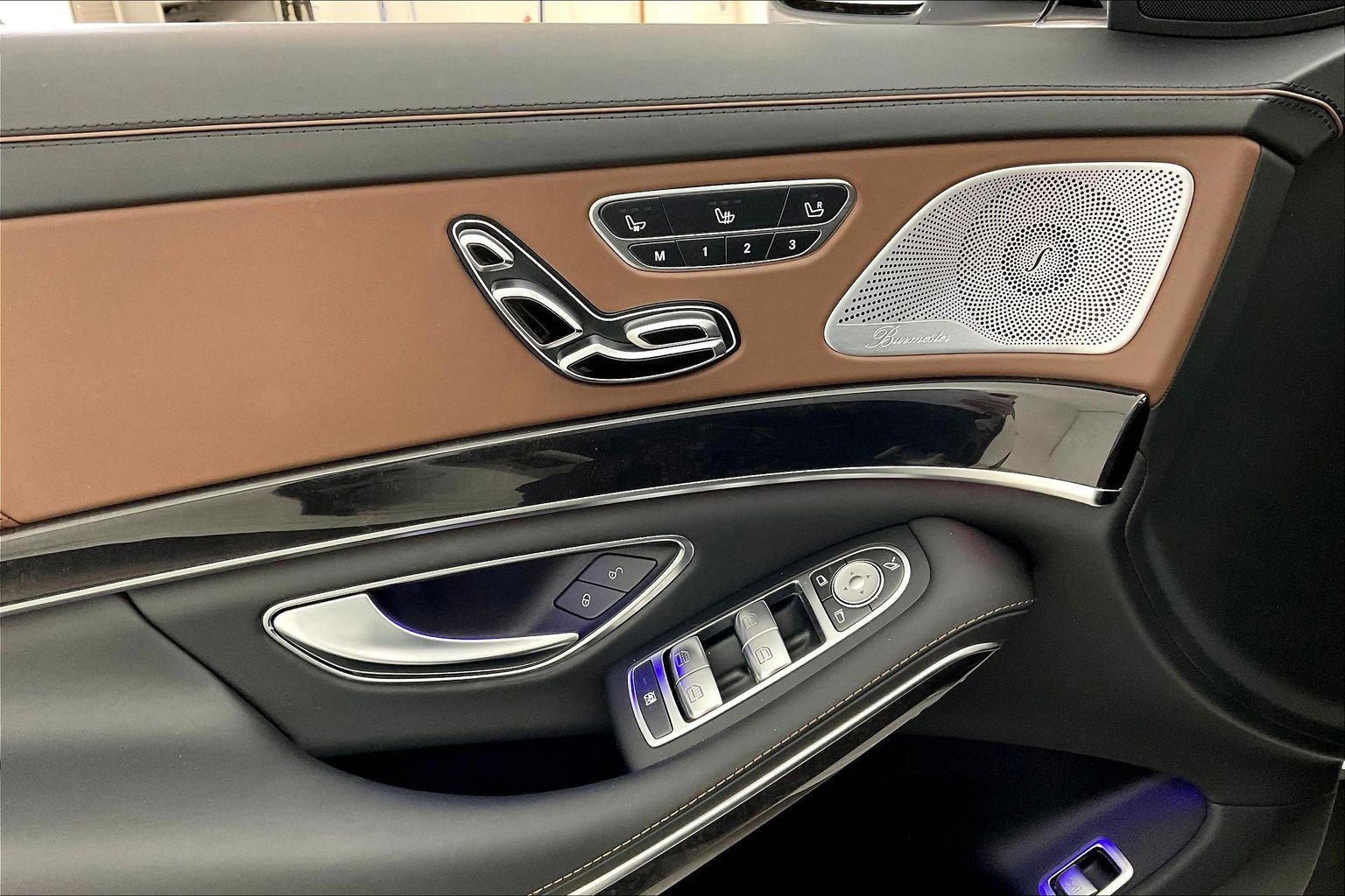 Used 2019 Mercedes-Benz S 560 4MATIC Sedan image 39