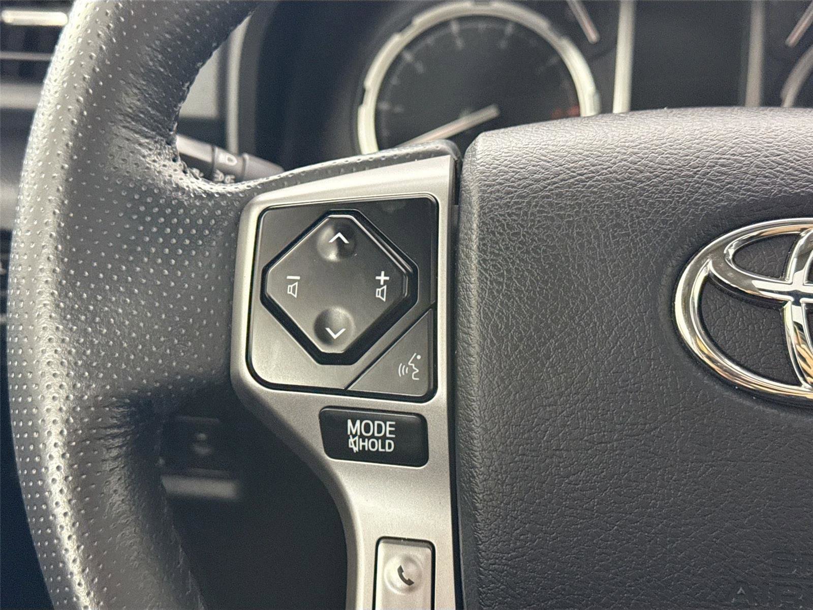 Certified 2023 Toyota 4Runner Limited AWD/4WD image 18