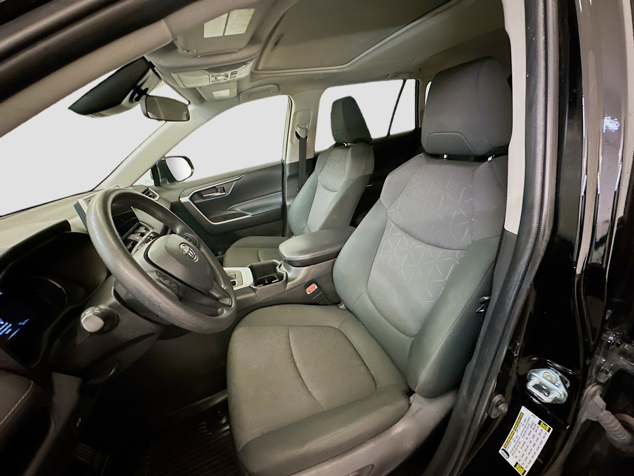 Used 2024 Toyota RAV4 XLE image 13