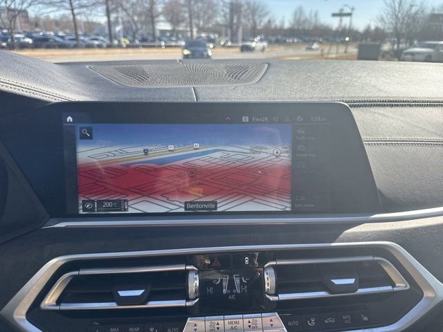 Used 2022 BMW X7 xDrive40i w/ Premium Package image 12