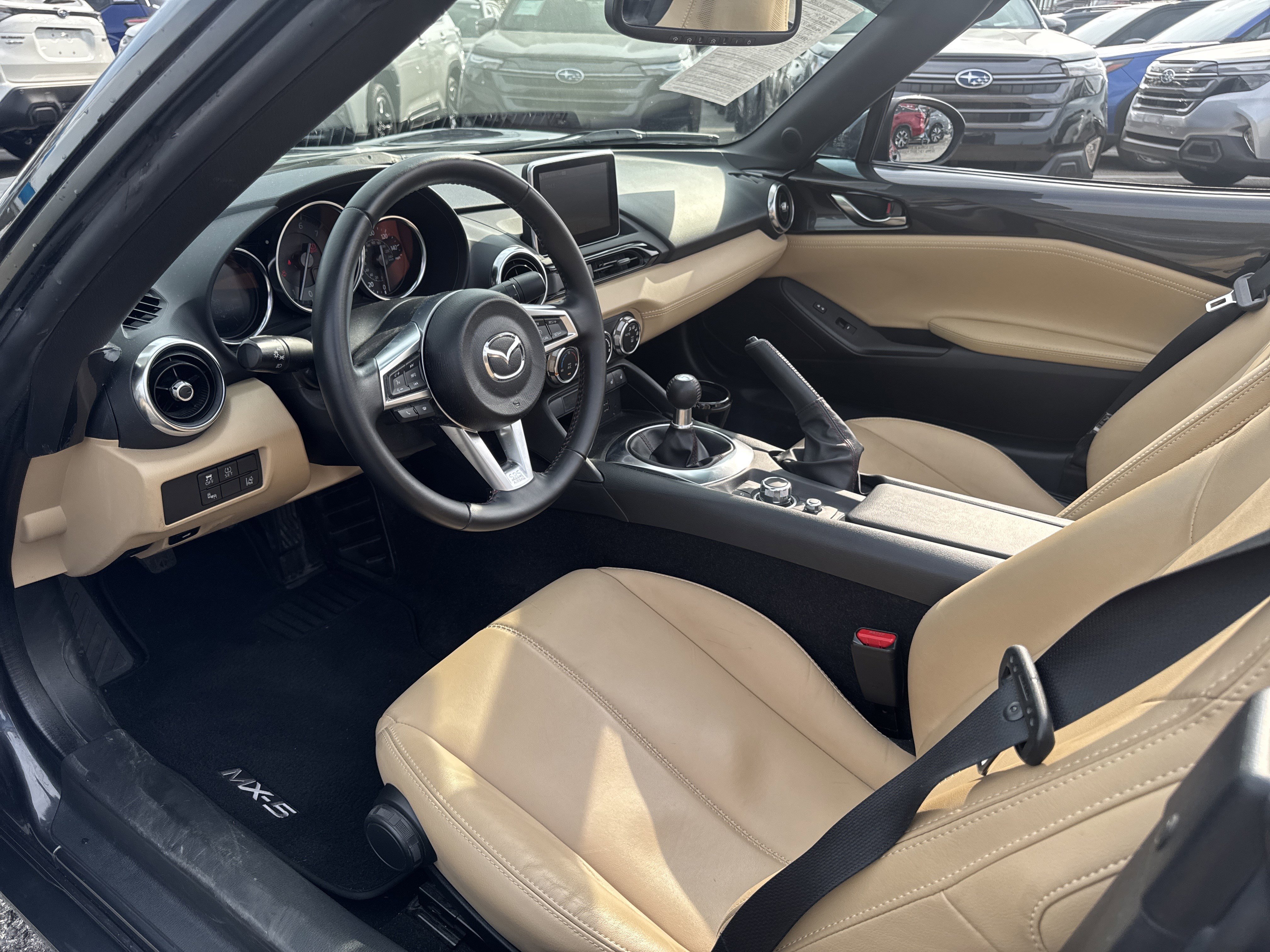 Used 2017 MAZDA MX-5 Miata Grand Touring image 25