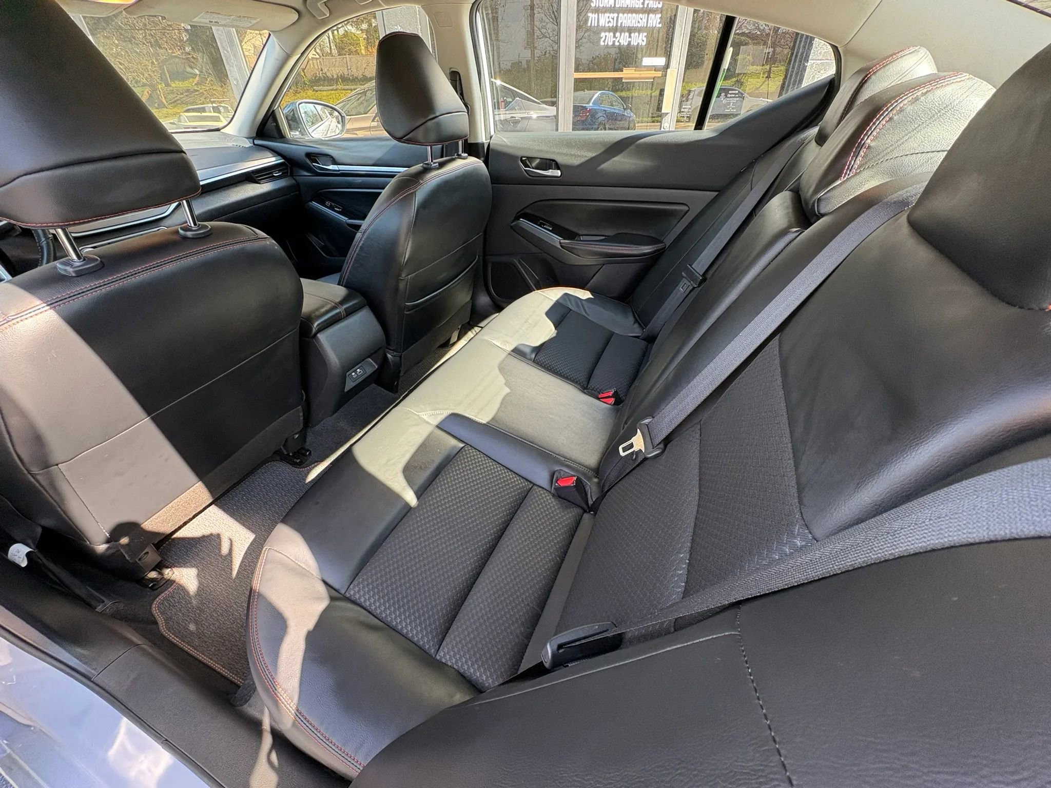 Used 2024 Nissan Altima 2.5 SR image 14