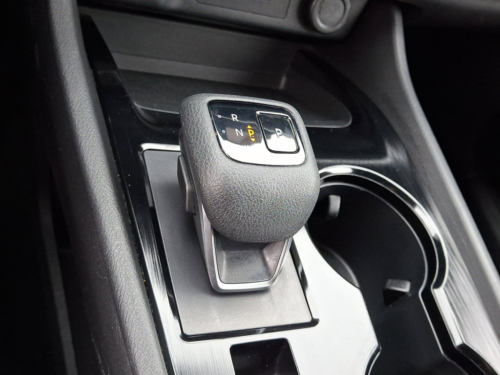Used 2023 Nissan Rogue SV FWD image 27