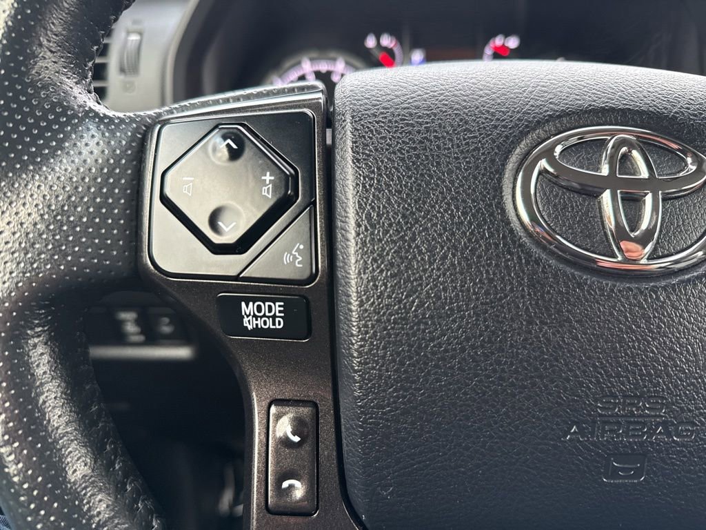 Used 2024 Toyota 4Runner TRD Off-Road Premium image 39