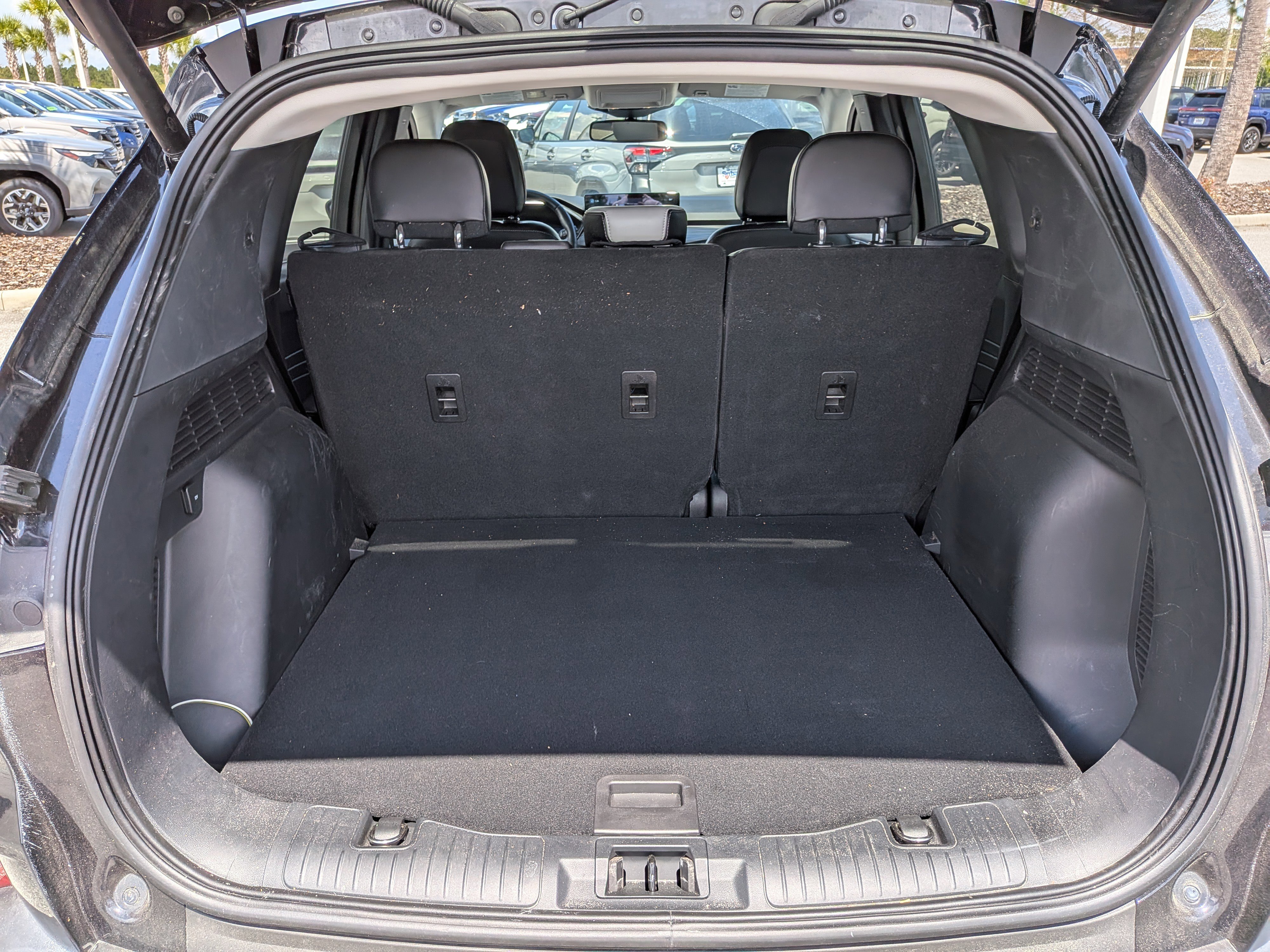 Used 2023 Ford Escape Platinum AWD/4WD image 13