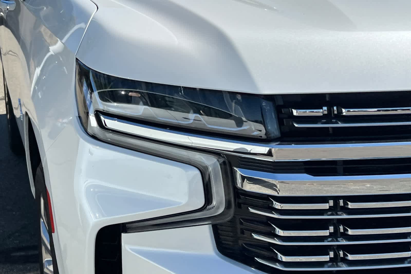 Used 2021 Chevrolet Tahoe Premier AWD/4WD image 14