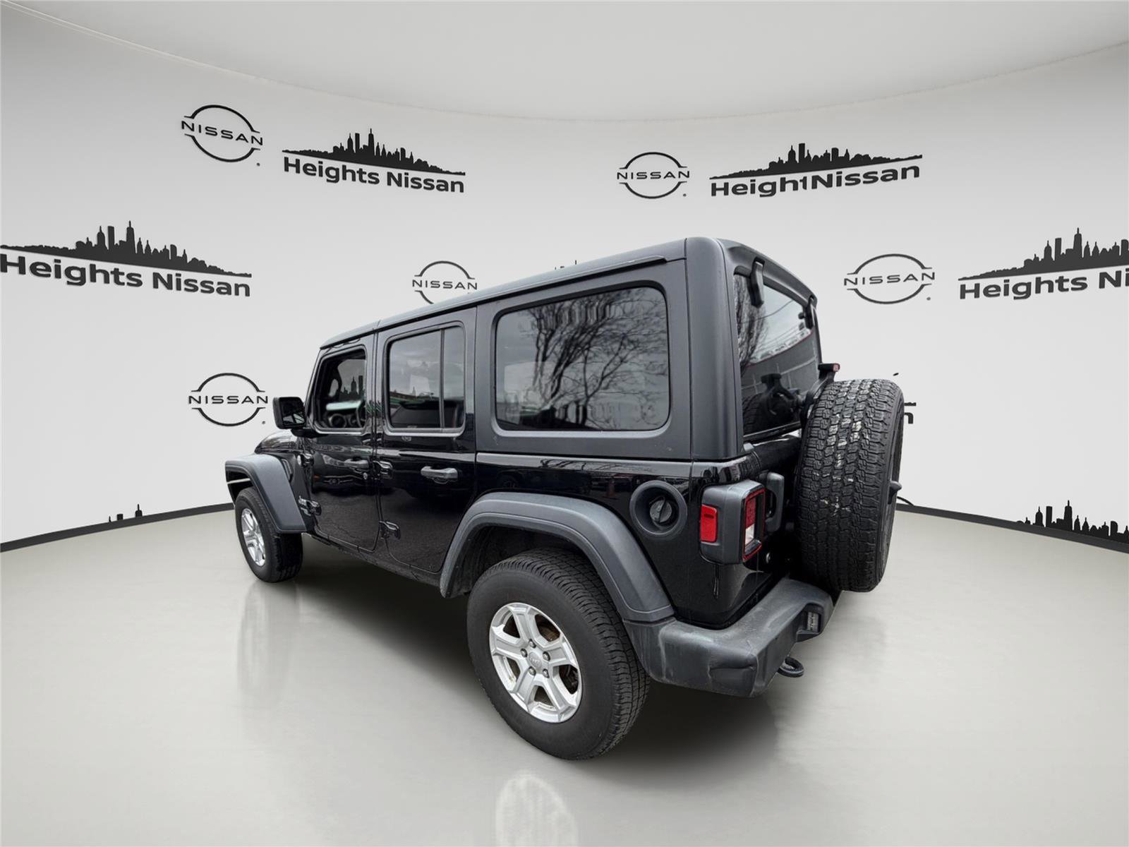 Used 2020 Jeep Wrangler Unlimited Sport S image 3