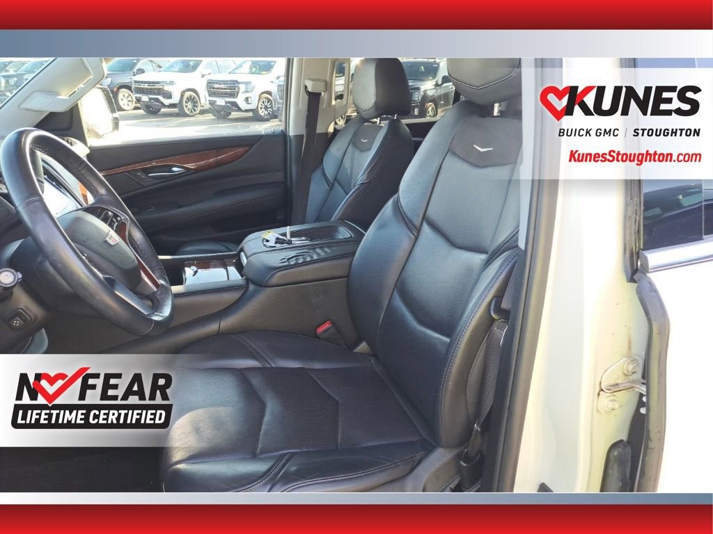 Used 2018 Cadillac Escalade Premium Luxury image 35