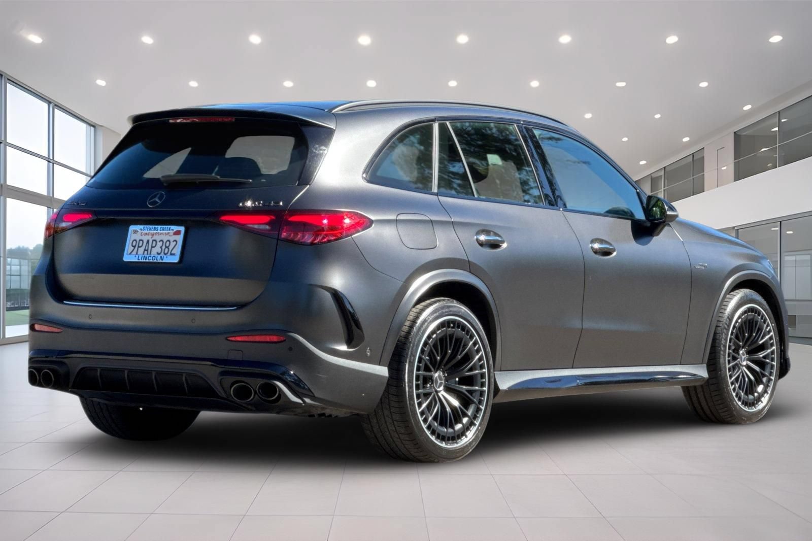 Used 2024 Mercedes-Benz GLC 43 AMG 4MATIC image 4