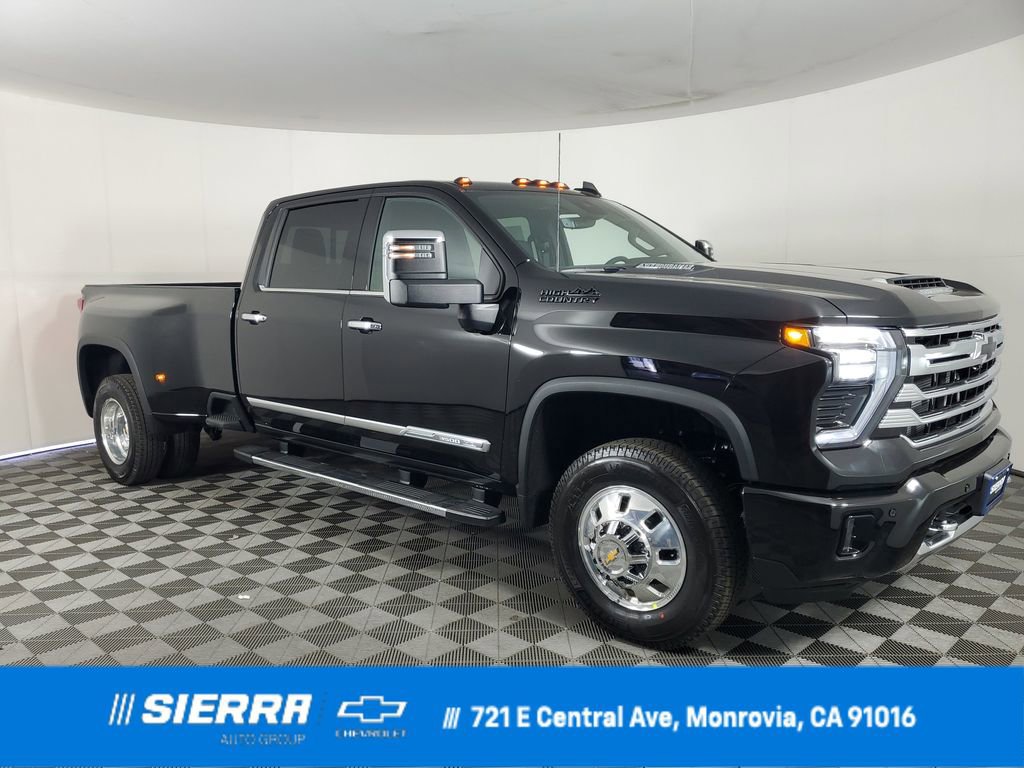 New 2026 Chevrolet Silverado 3500 High Country w/ Technology Package