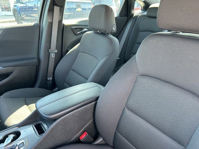 Used 2024 Chevrolet Malibu LT w/ Midnight Edition image 9