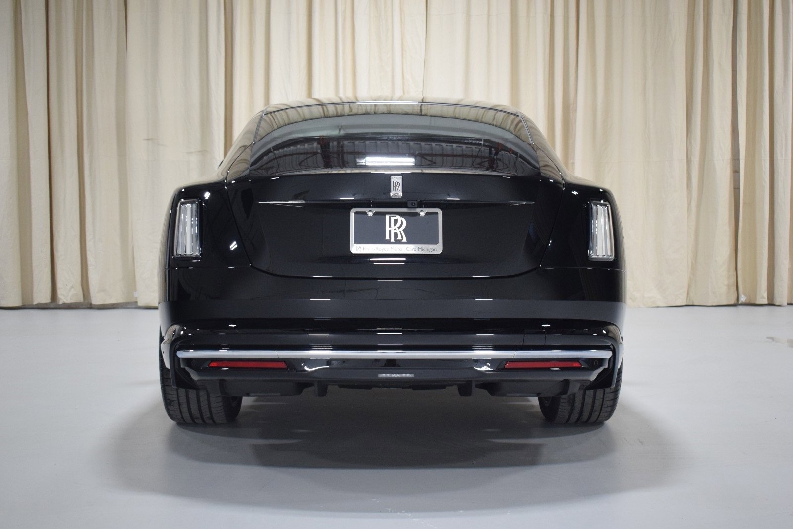 New 2024 Rolls-Royce Spectre w/ Spectre Launch Package image 14