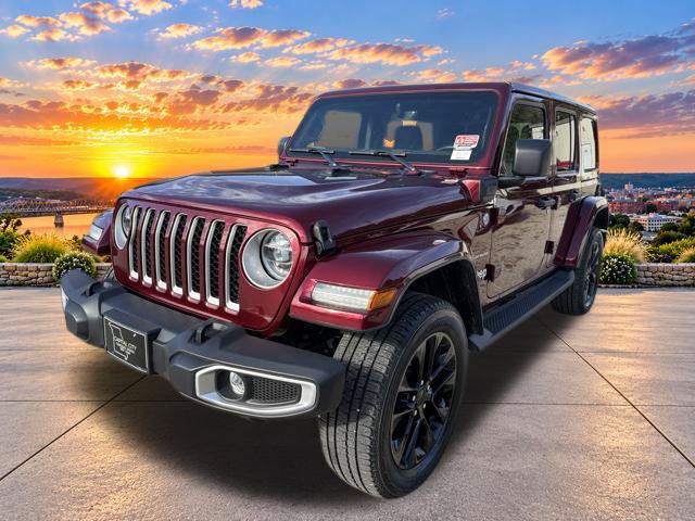 Used 2021 Jeep Wrangler Unlimited Sahara w/ Cold Weather Group AWD/4WD image 9