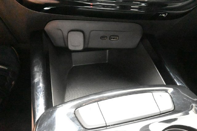 Used 2026 Chevrolet Trax ACTIV w/ Driver Confidence Package FWD image 40