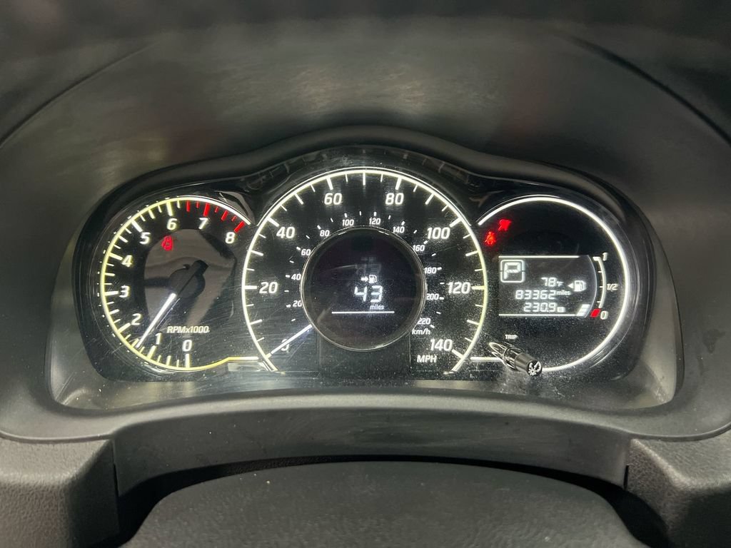 Used 2015 Nissan Versa Note SV FWD image 12