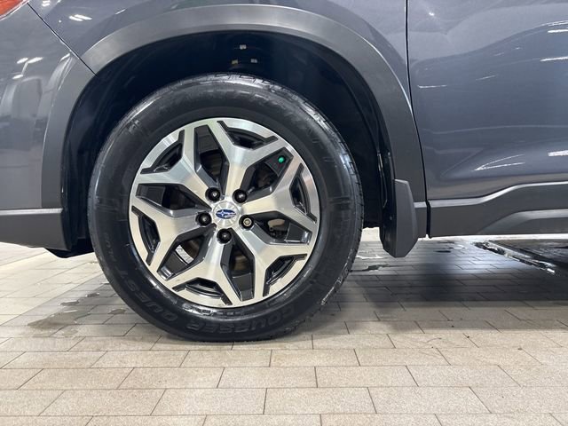 Used 2020 Subaru Forester Premium image 11