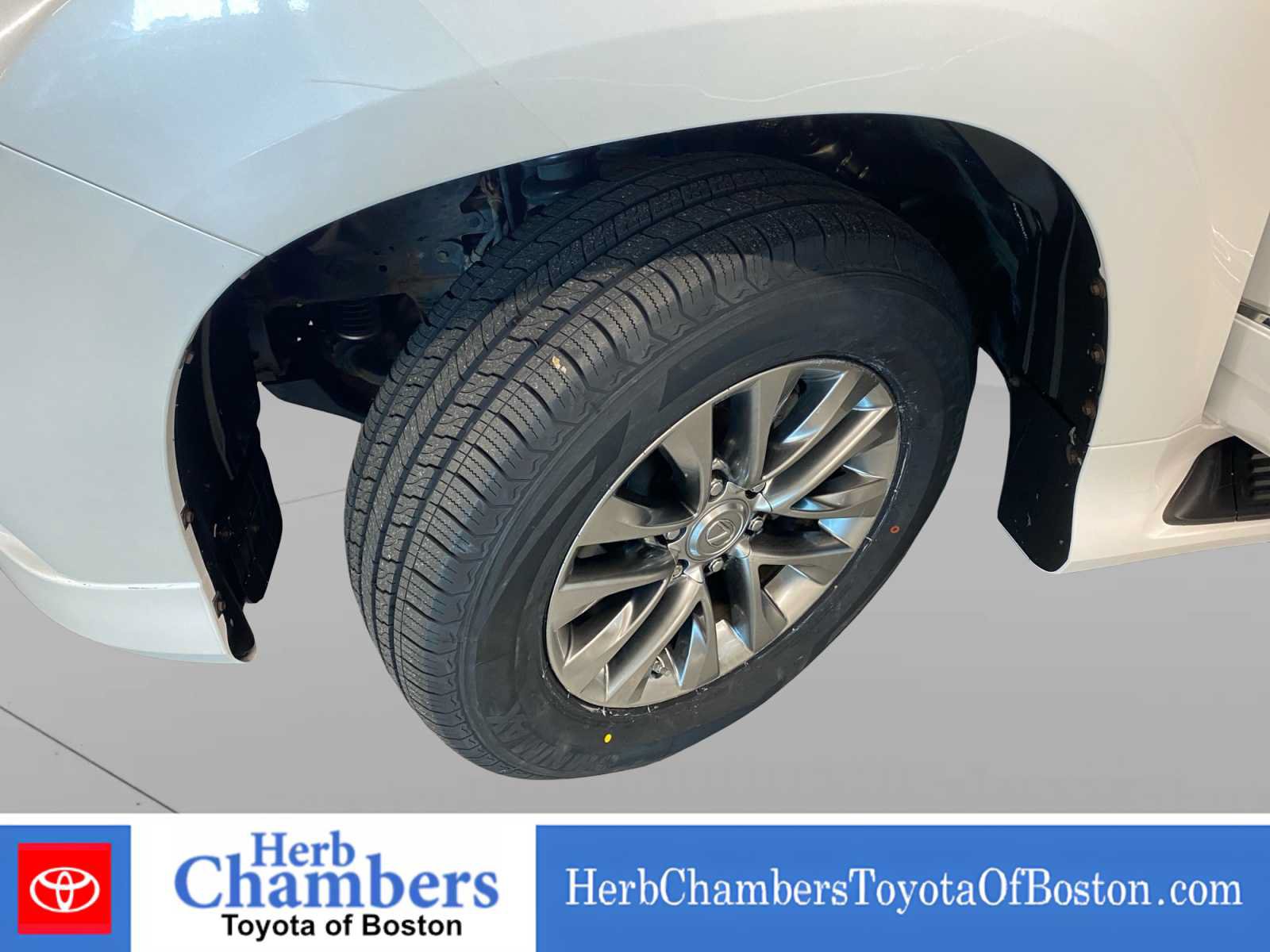 Used 2018 Lexus GX 460 Luxury AWD/4WD image 9