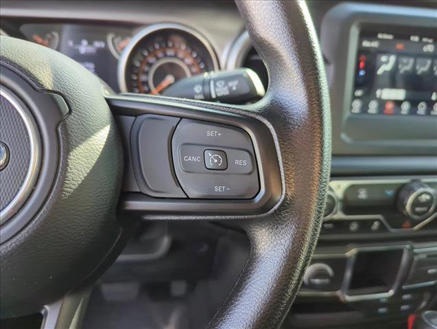 Used 2023 Jeep Wrangler Sport image 15