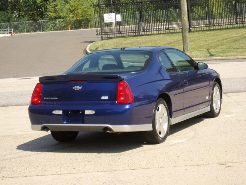Used 2006 Chevrolet Monte Carlo SS w/ Convenience Package image 13