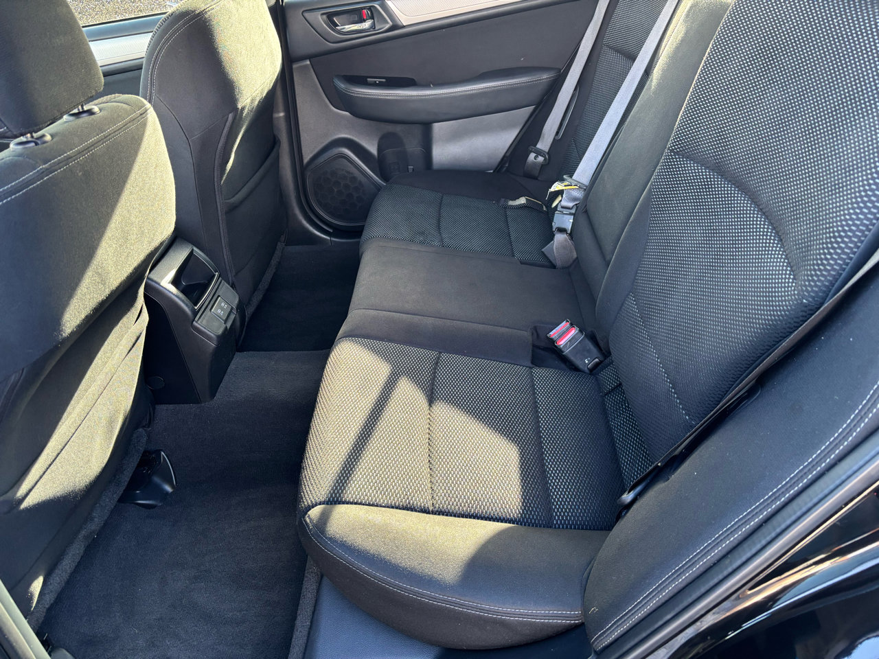 Used 2019 Subaru Outback 2.5i Premium image 9