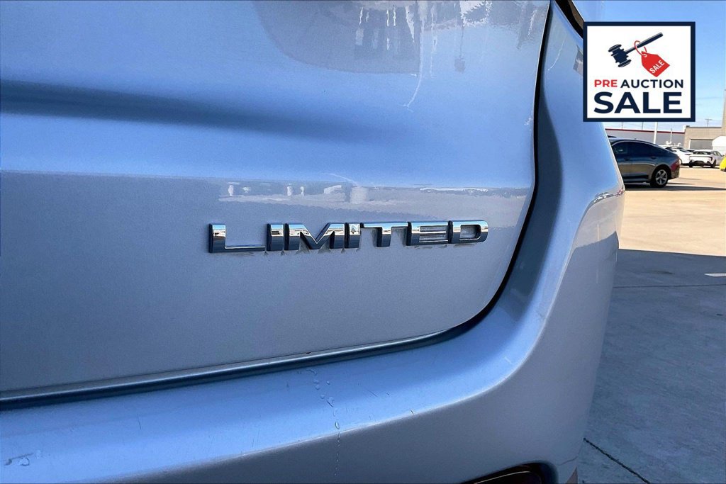 Used 2025 Jeep Compass Limited AWD/4WD image 8