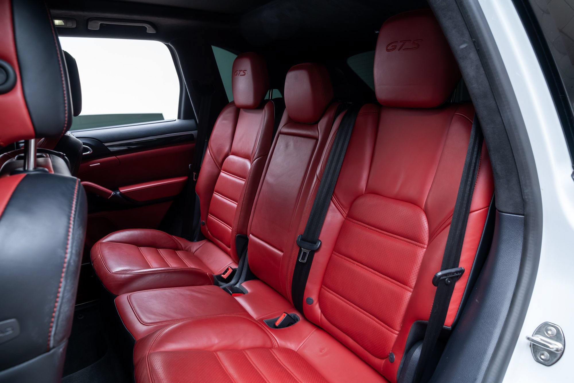 Used 2018 Porsche Cayenne GTS AWD/4WD image 20