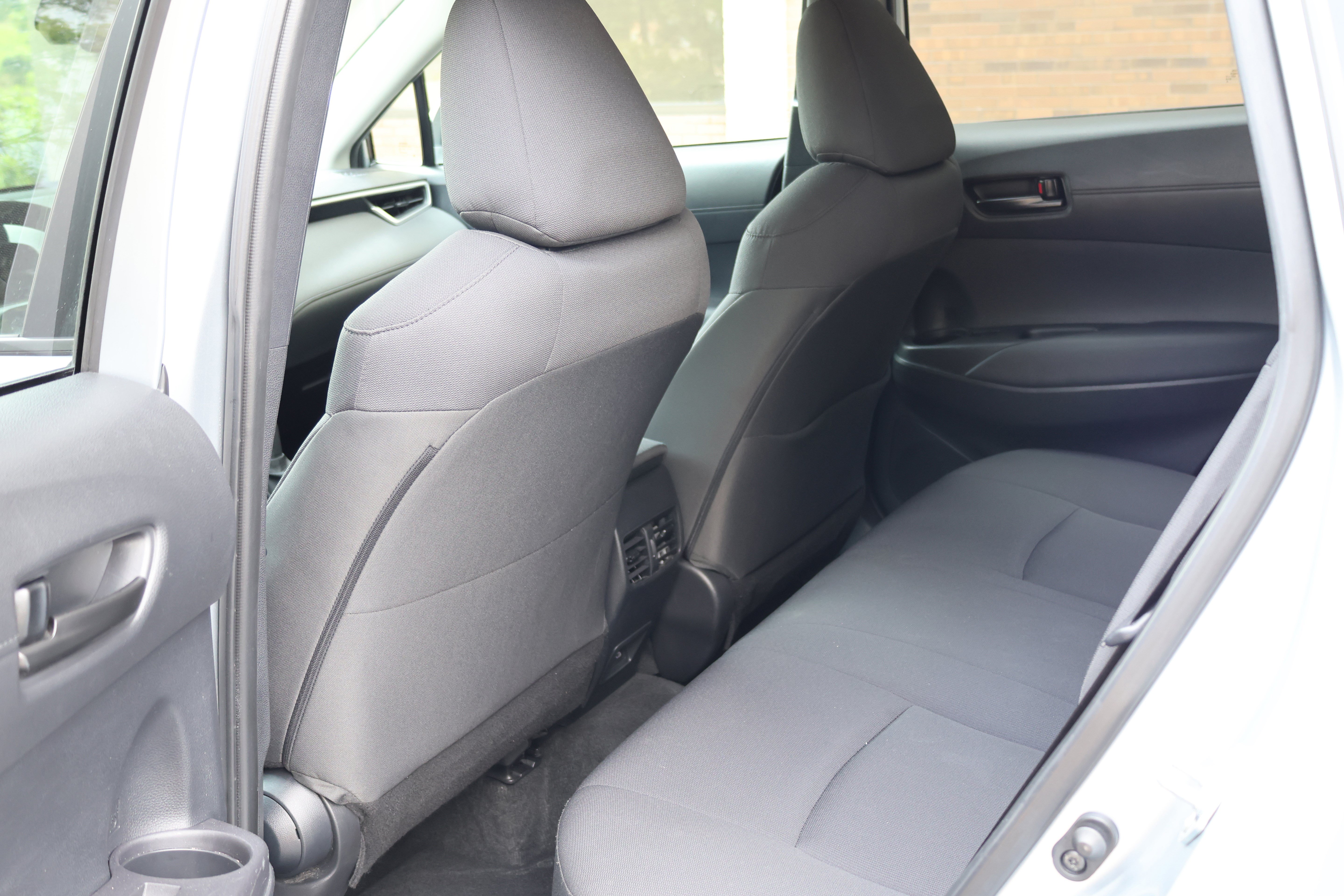 Used 2024 Toyota Corolla Cross LE AWD/4WD image 15