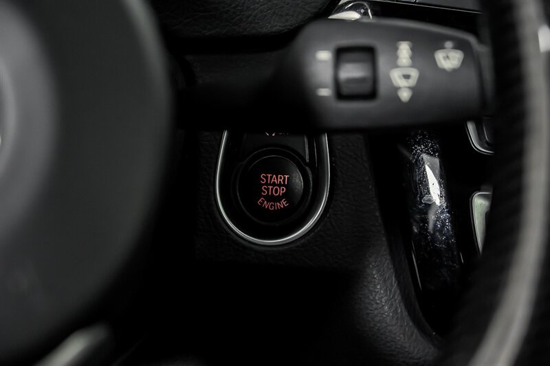 Used 2016 BMW M3 RWD image 26