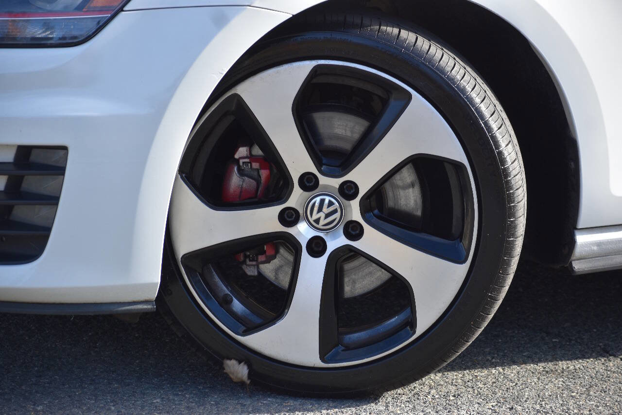 Used 2015 Volkswagen GTI Autobahn w/ Lighting Package (SEL) image 34