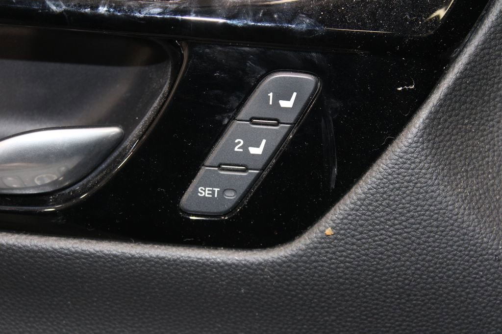 Used 2023 Honda CR-V EX-L image 26