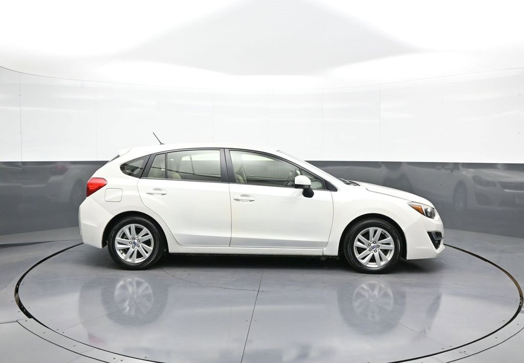 Used 2016 Subaru Impreza 2.0i Premium image 5
