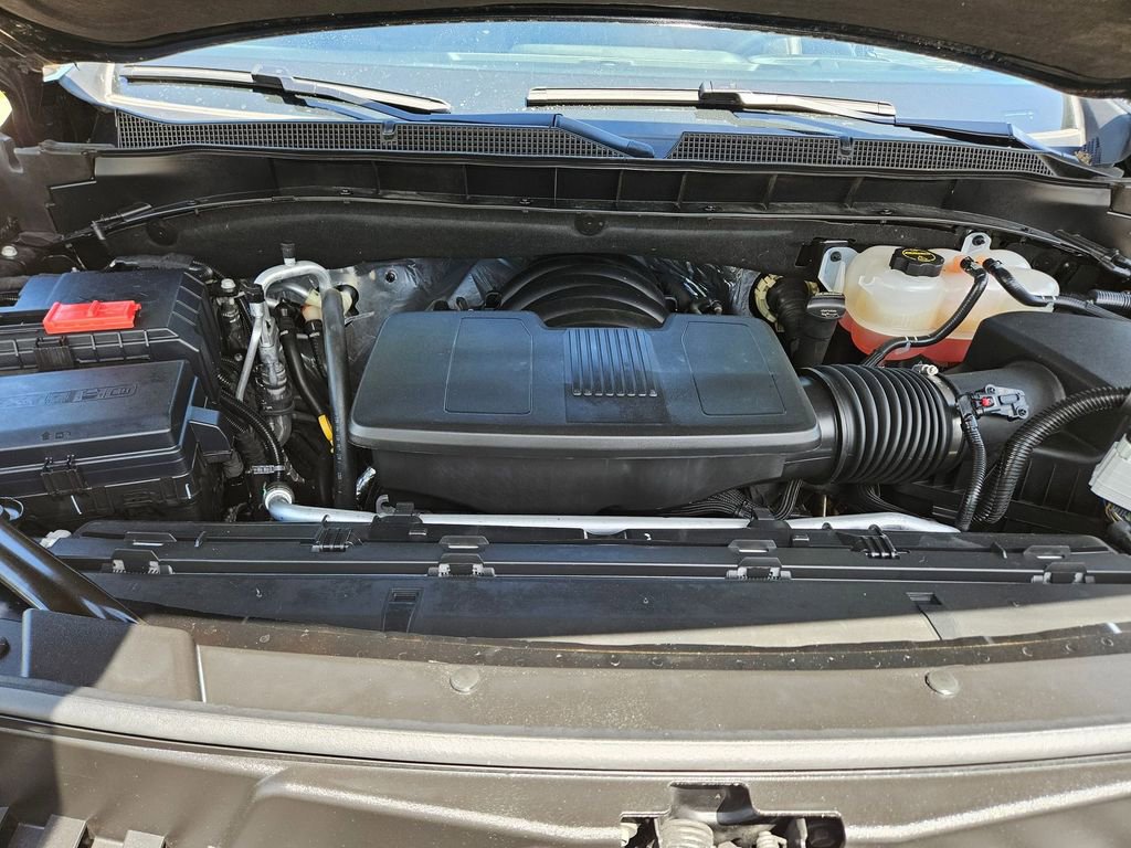 Used 2025 Chevrolet Tahoe LT AWD/4WD image 23