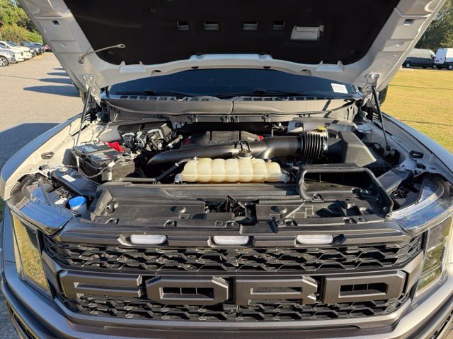 Used 2023 Ford F150 Raptor w/ Raptor Carbon Fiber Package AWD/4WD image 31