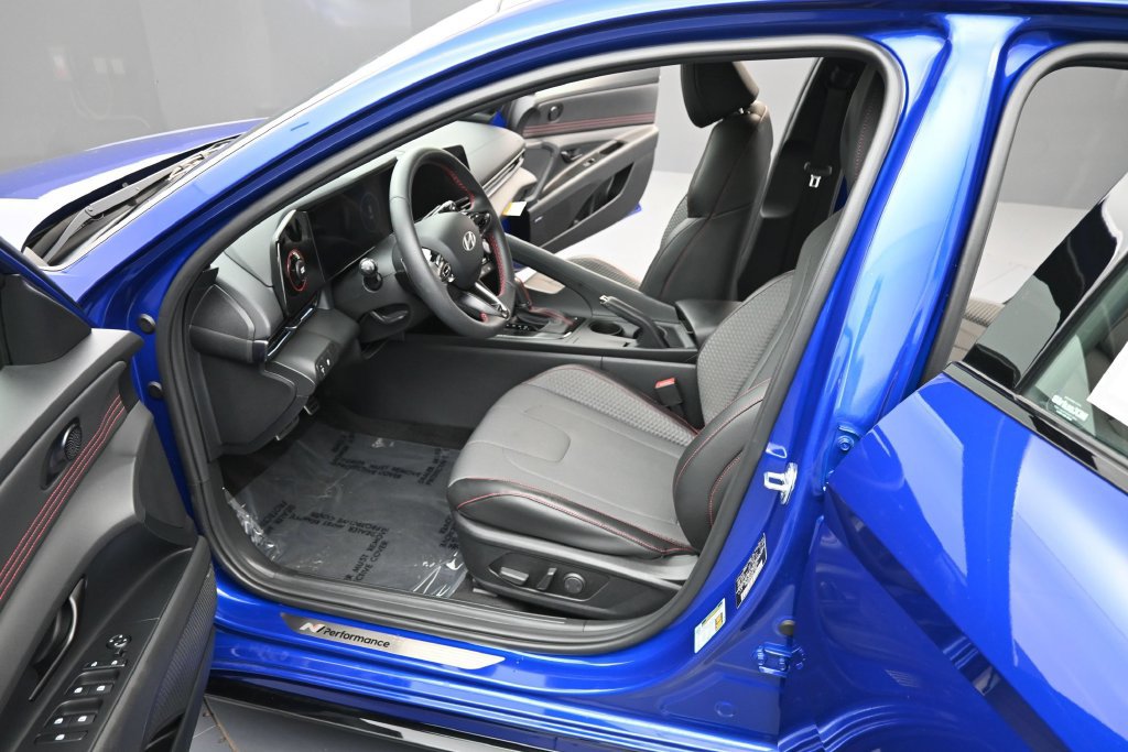Used 2025 Hyundai Elantra N Line FWD image 11