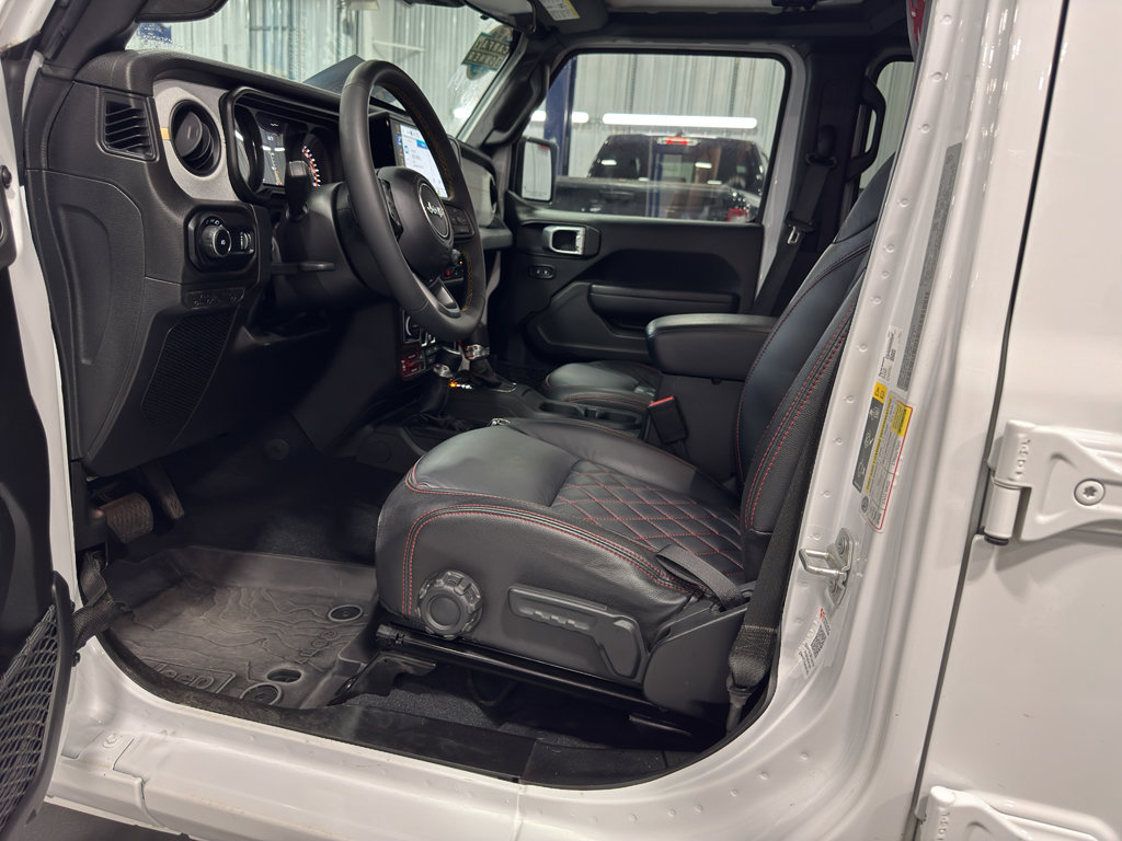 Used 2024 Jeep Wrangler Willys image 3