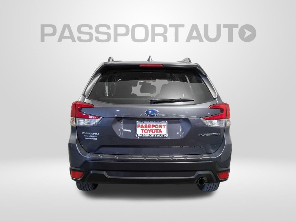 Used 2020 Subaru Forester Limited image 6