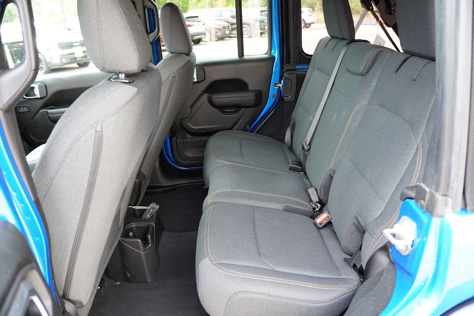 Certified 2024 Jeep Wrangler Sport S image 17