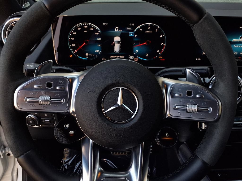 Used 2023 Mercedes-Benz GLA 45 AMG 4MATIC image 11