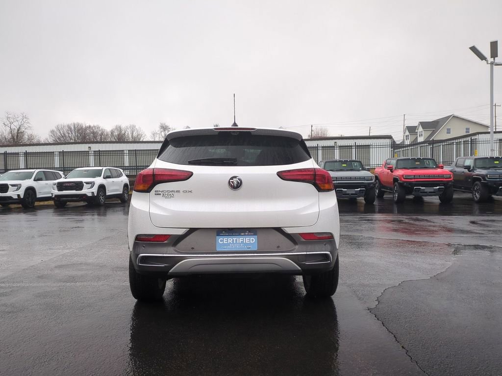 Certified 2022 Buick Encore GX Essence w/ Advanced Technology Package AWD/4WD image 6