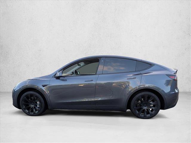 Used 2023 Tesla Model Y Long Range image 8
