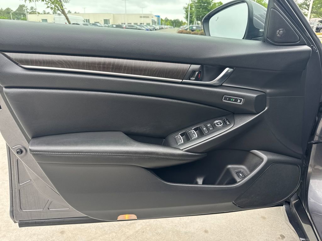 Used 2021 Honda Accord EX-L image 13