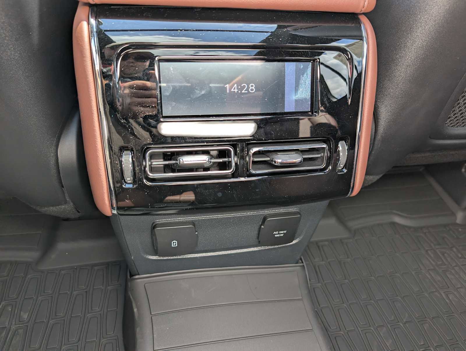 New 2026 Lincoln Aviator Reserve AWD/4WD image 16