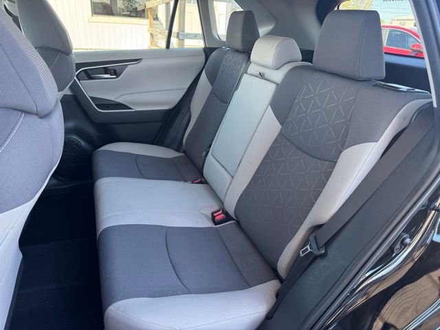 Used 2024 Toyota RAV4 XLE image 19