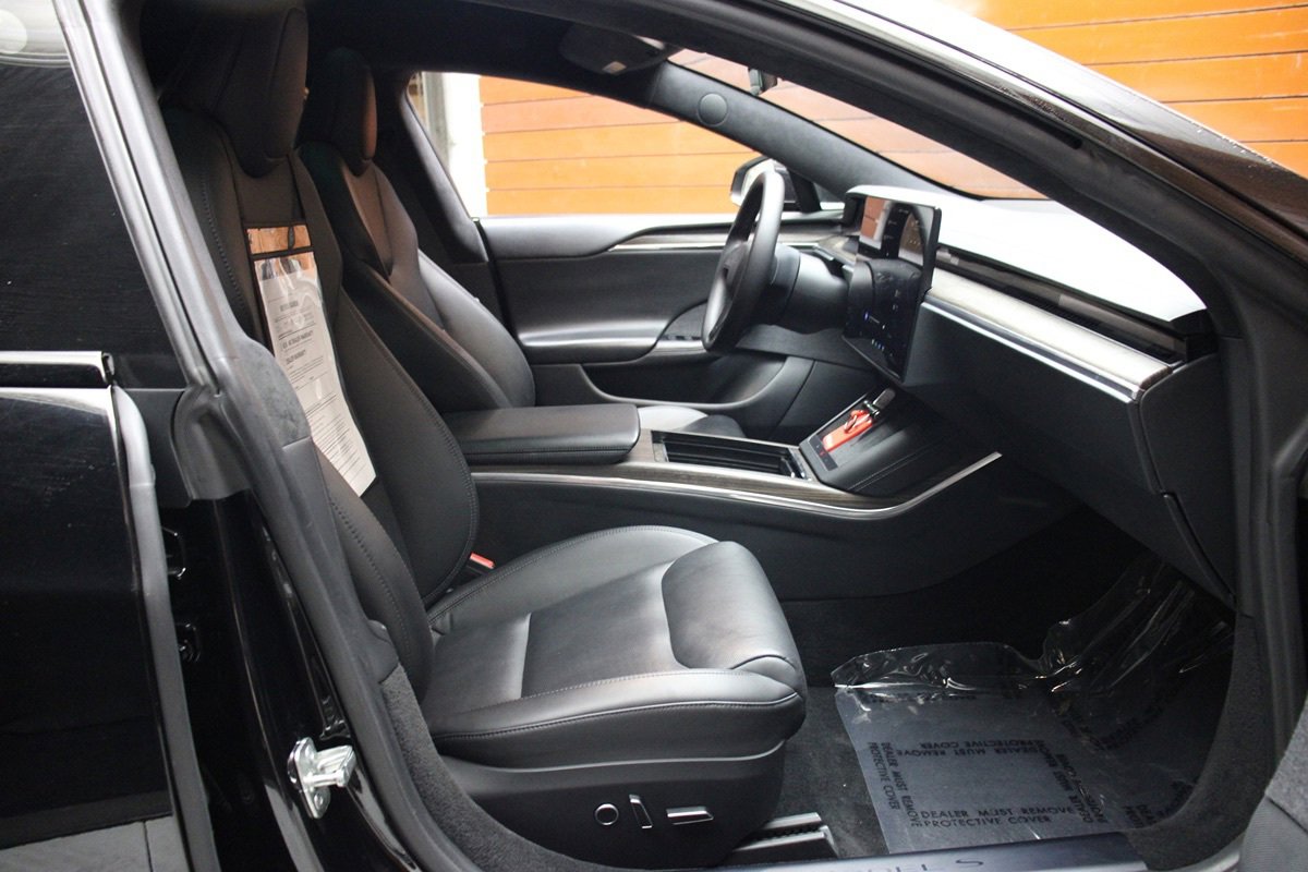 Used 2023 Tesla Model S AWD/4WD image 45