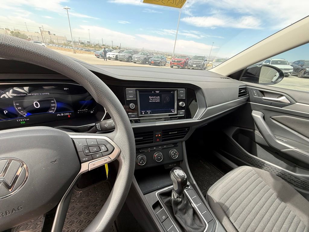 Used 2023 Volkswagen Jetta S FWD image 12
