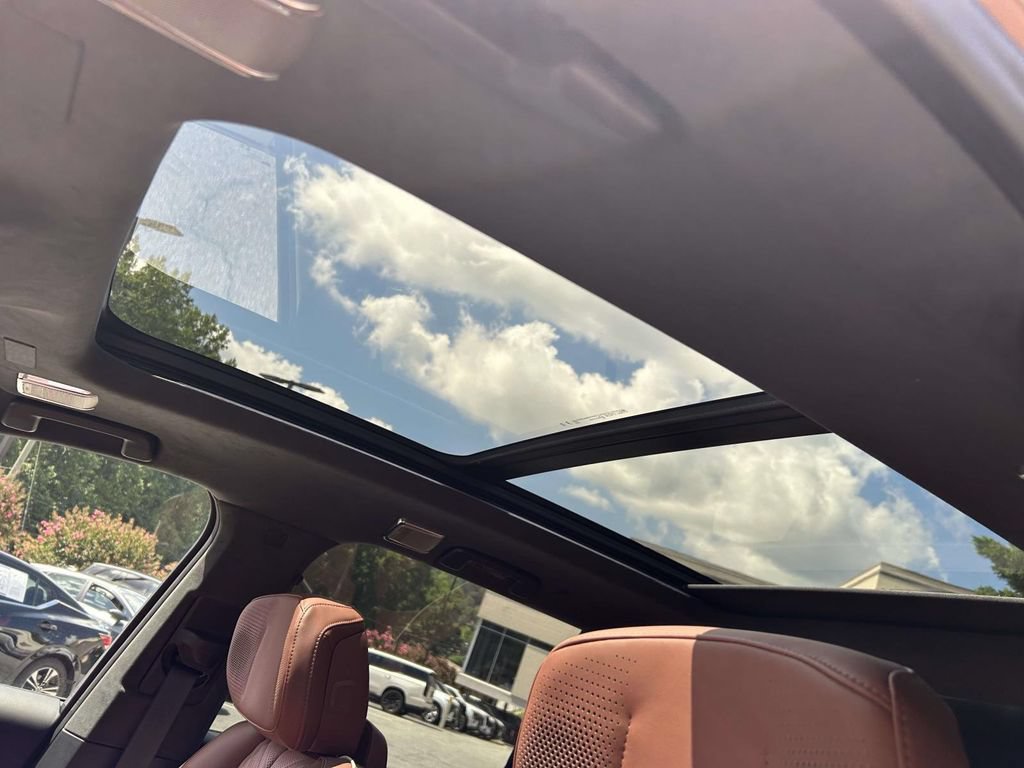 New 2027 Cadillac Vistiq Sport AWD/4WD image 20