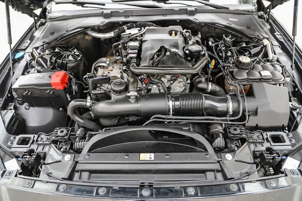 Used 2018 Jaguar XE Premium AWD/4WD image 24