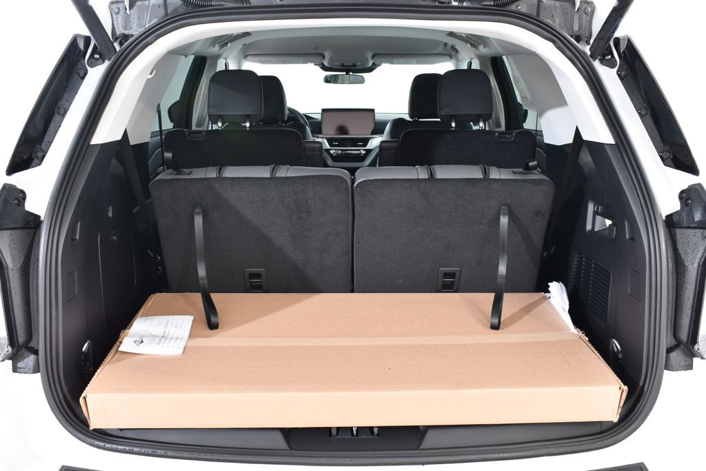 New 2026 Ford Explorer Active w/ Active Comfort Package image 21